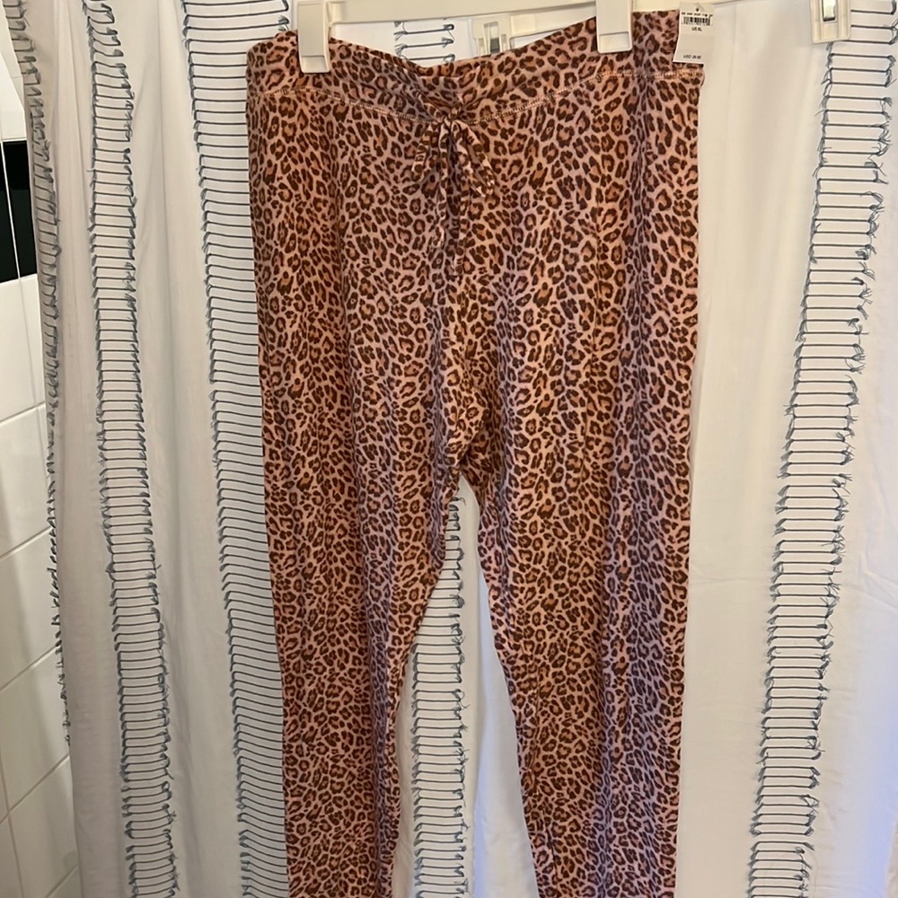 American eagle joggers pj pants. Size XL NWT
